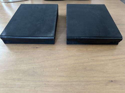 Speaker isolation pads black - isolation,